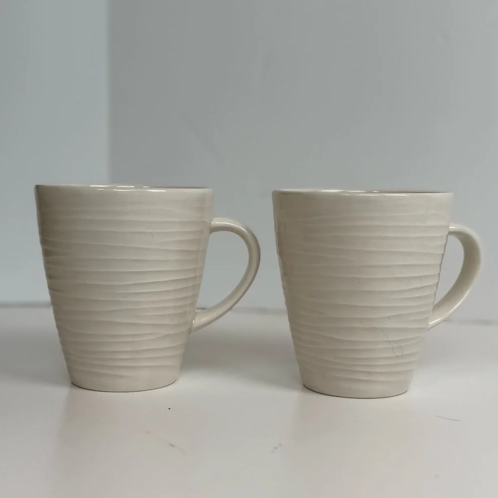 Set of 2 Crate and Barrel Spool Mugs White Ceramic Earthenware 13-5 oz